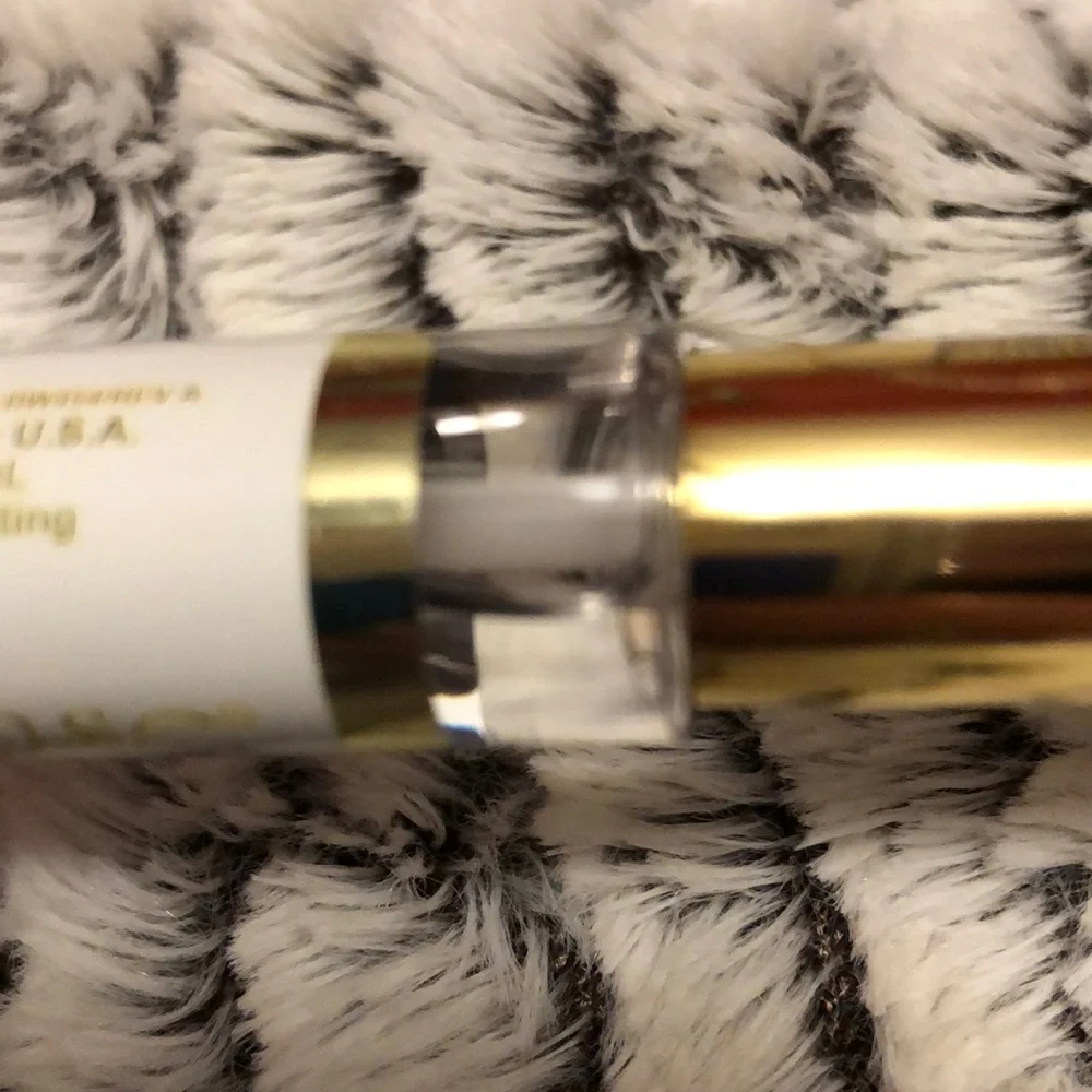 Lipsense Ooops Remover - Picture 4 of 5